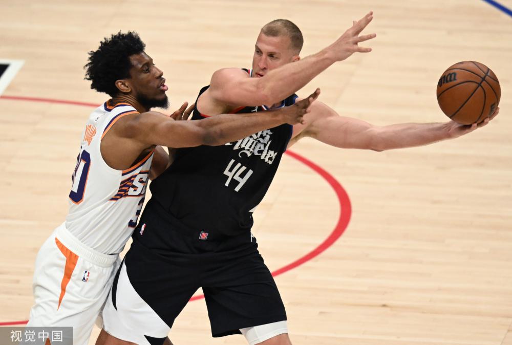 瞬间是当他 瞬间是当他