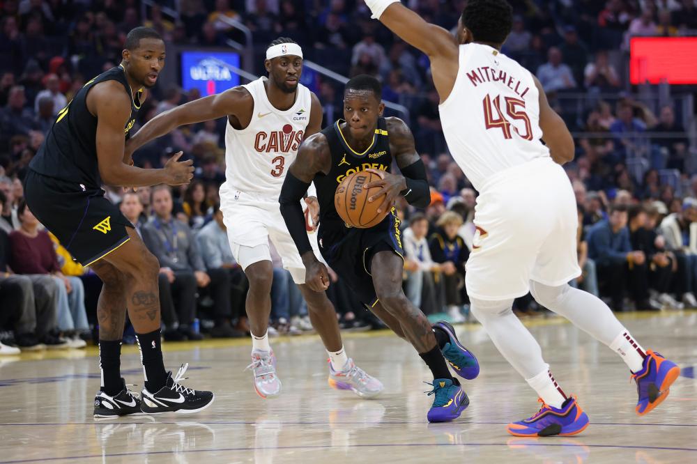 球对抗中占 球对抗中占